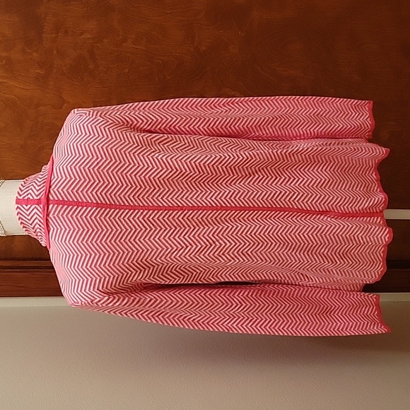 Kim Rogers | Coral Pink and White Chevron Print Cardigan in size S - Picture 5 of 12